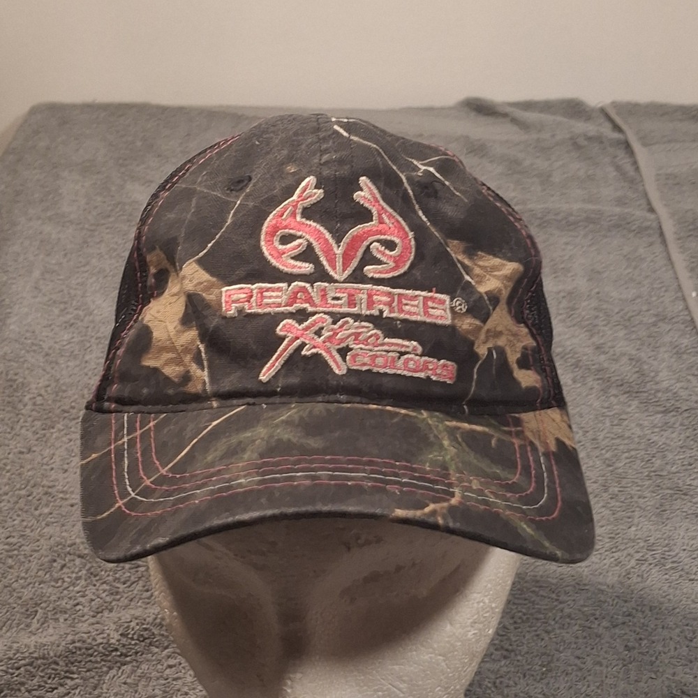 Realtree Xtra Colors Pink Black Mesh Cap Hat Adjustable.